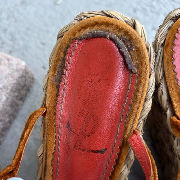 Vintage YSL Velvet Strappy platforms - Picture 7 of 12